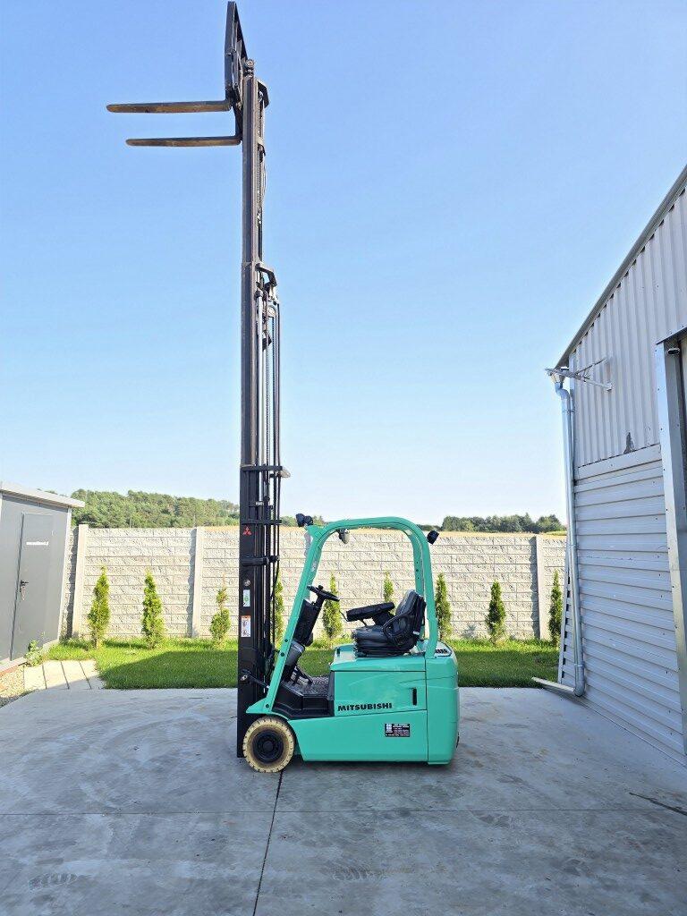Mitsubishi FB18NT Triplex 48v 1800kg 2007r - obrazek 5