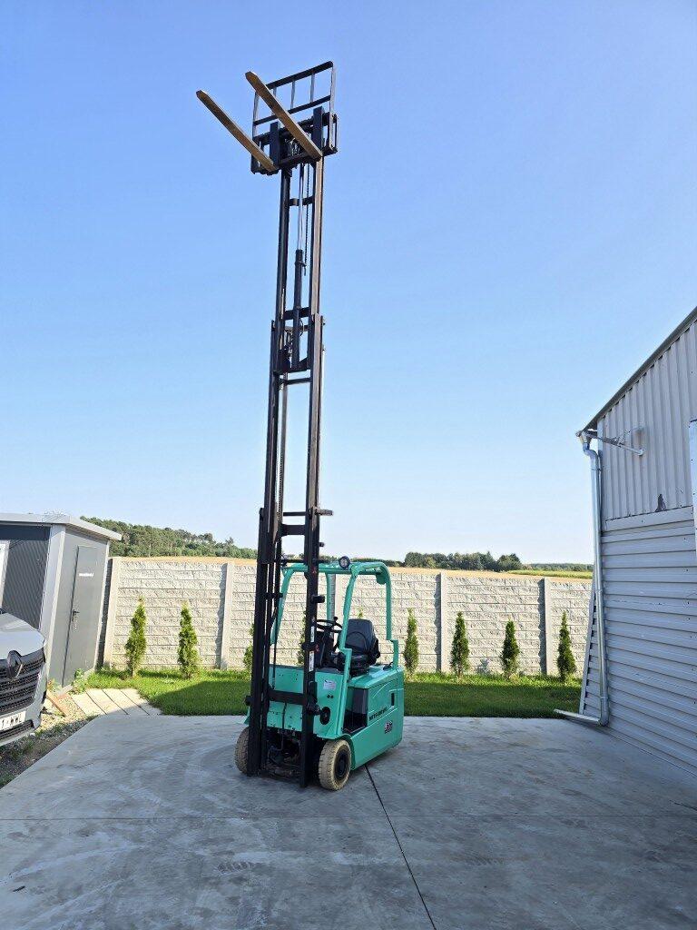 Mitsubishi FB18NT Triplex 48v 1800kg 2007r - obrazek 4