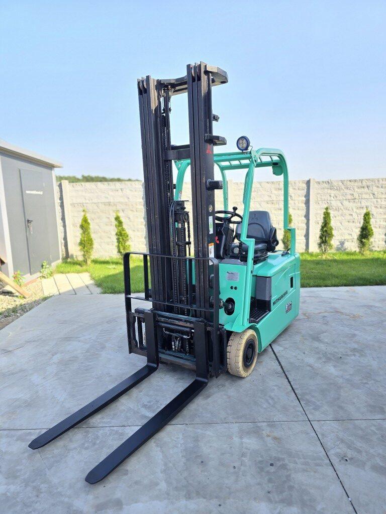 Mitsubishi FB18NT Triplex 48v 1800kg 2007r - obrazek 9